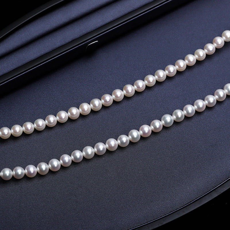 Strong Luster Freshwather Pearl necklace