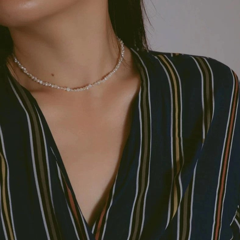 Gold-coated Baroque Pearl Clavicle Chain