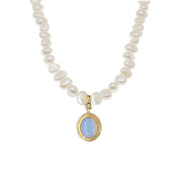 Round Medal Irregular Pearl Necklace